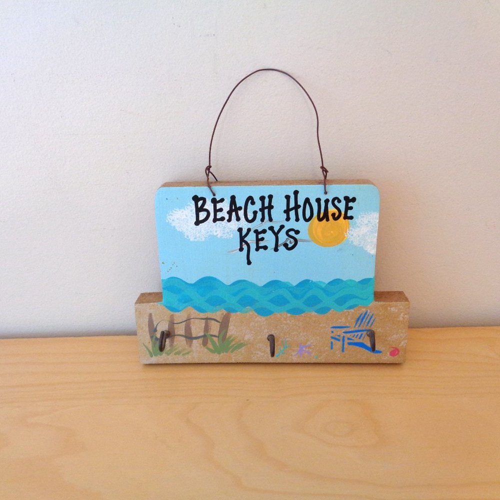 Beach House Keys Wood Key Hanger Holder Triple Wall Hooks Ocean Sand Blue Decor